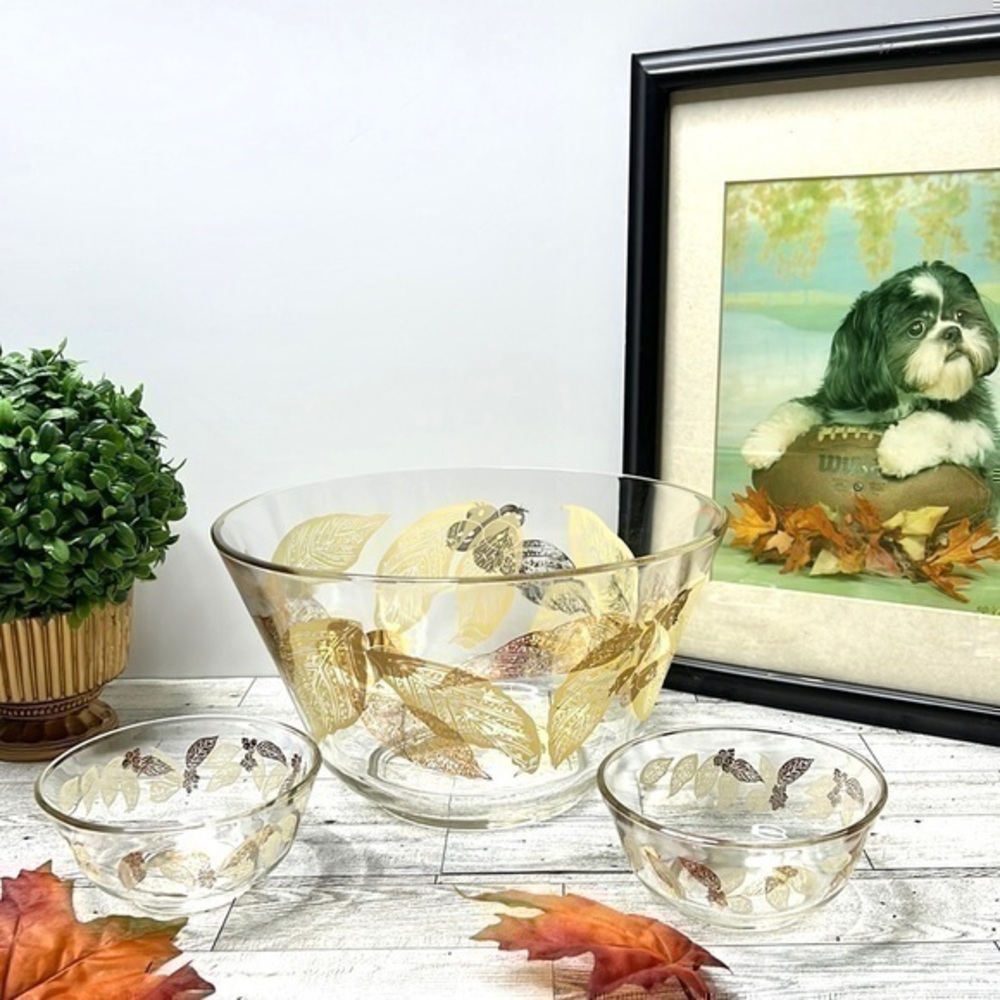 Vintage Mid Century Gold Leaf Bowl Set of 3